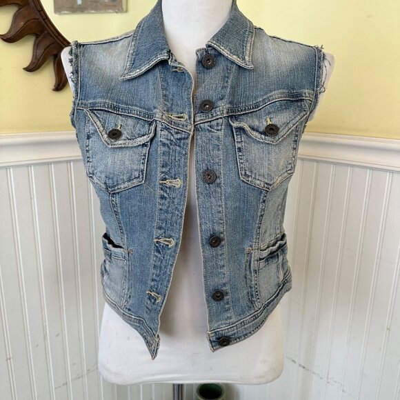 Guess Jeans Vintage stretch Denim jean jacket vest embroidered flower sleeveless - Picture 1 of 8
